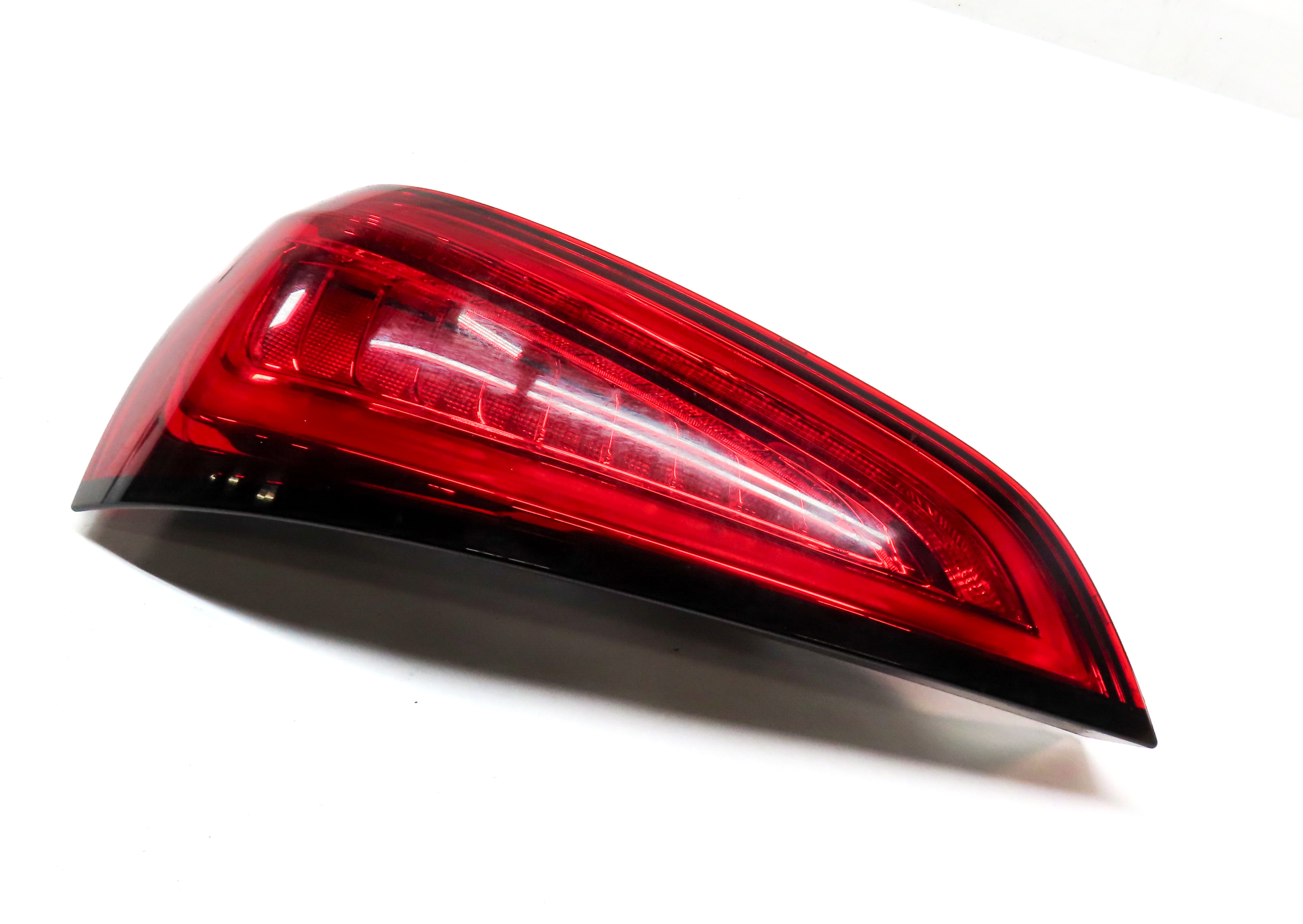 2013-2017 AUDI Q5 SQ5 (B8 8R) REAR LEFT DRIVER TAILLIGHT BRAKE LIGHT LAMP (LED) — exact item pictured